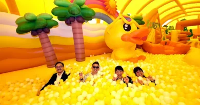 ททท. แท็กทีม B.Duck ปักแลนด์มาร์กความสนุก ในงาน “B.Duck Playful 20th – Glow In The Duck” พร้อมนำ Mascot  “น้องสุขใจ–น้องรักยิ้ม” ร่วมสร้างสีสันและเติมเต็มความสนุกให้กับนักท่องเที่ยว